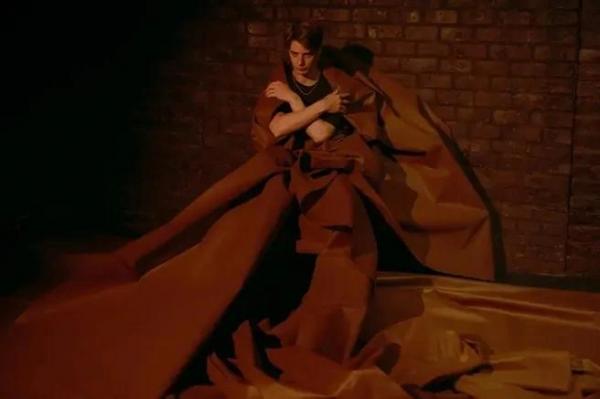 Куда пойти 23&ndash;25 января: сказка Романа Михайлова в БДТ, новый взгляд на &laquo;Макбета&raquo; и &laquo;Жизнь вещей&raquo; в &laquo;Росфото&raquo;