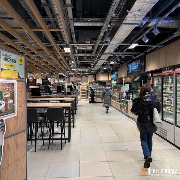 Смерть на &laquo;Перекрёстке&raquo;. Как гибель посетителя в Петербурге встряхнула бизнес продуктового гиганта 