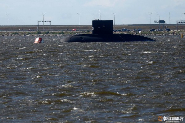 Две кинозвезды и ноль &laquo;вау-эффекта&raquo;. Где, а главное &mdash; что смотреть на параде ВМФ