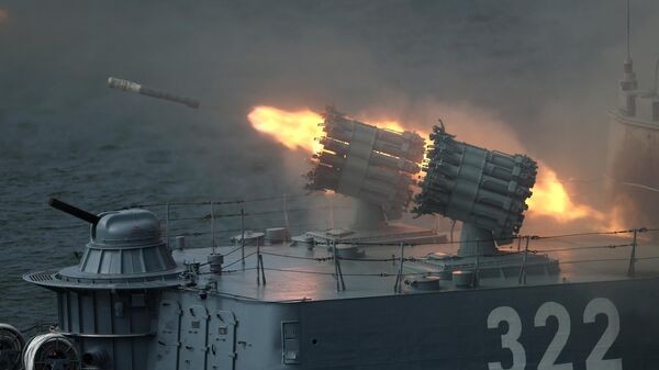 В Петербурге небоскреб "Лахта Центр" включит праздничную подсветку в честь Дня ВМФ России