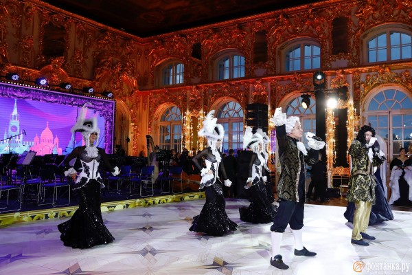 &laquo;Конгресс танцует&raquo;. В Царском Селе отгремел Петровский бал с VIP-гостями из Германии