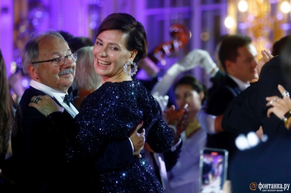 &laquo;Конгресс танцует&raquo;. В Царском Селе отгремел Петровский бал с VIP-гостями из Германии