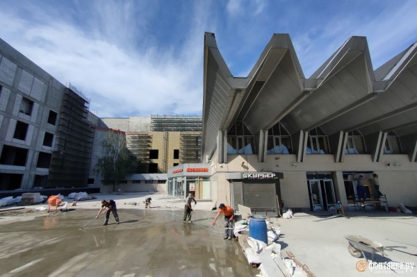 Пандусы для инвалидов и новый обруч у девочки вместо украденного. Что сделали с &laquo;Пионерской&raquo;