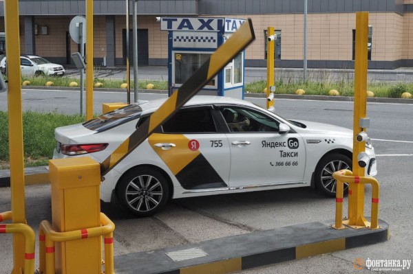 Накопительный эффект. Что изменилось и еще изменится с такси в &laquo;Пулково&raquo;