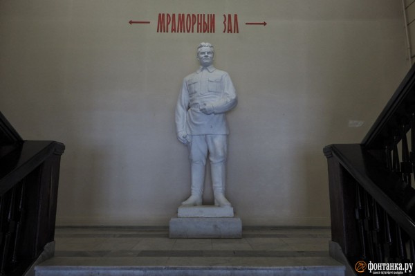 Инженеры вместо айтишников и концерты под открытым небом. Как за два года изменился ДК имени Кирова