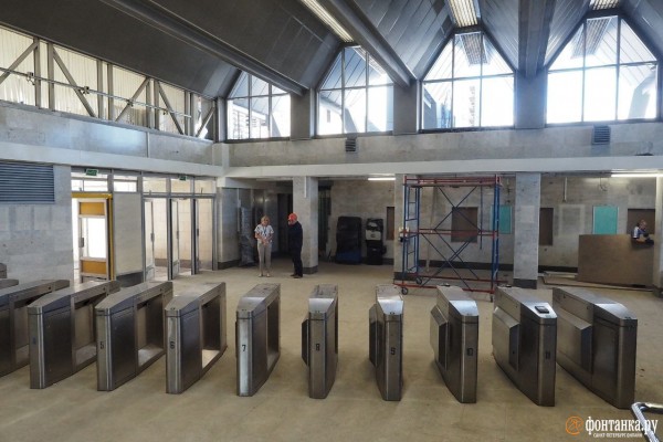 Пандусы для инвалидов и новый обруч у девочки вместо украденного. Что сделали с &laquo;Пионерской&raquo;