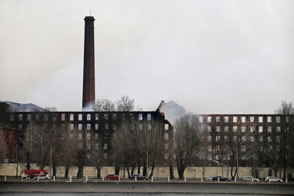 Из дела &laquo;Невской мануфактуры&raquo; на 850 миллионов исчез сговор, а вместе с ним и тюремная перспектива. Пожар остался безнаказанным