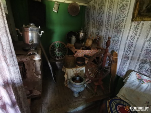 &laquo;Денег не берем, это не по-северному&raquo;. Как музей в нежилой деревне на берегу Белого моря сохраняет память места