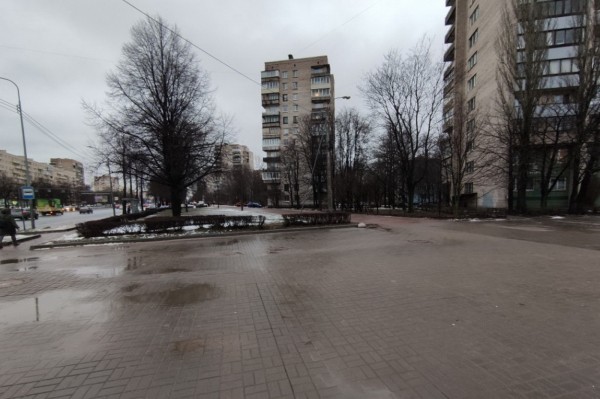 А чего вы забор на дороге поставили и ушли? Полиция подключилась к непонятным пробкам в Петербурге