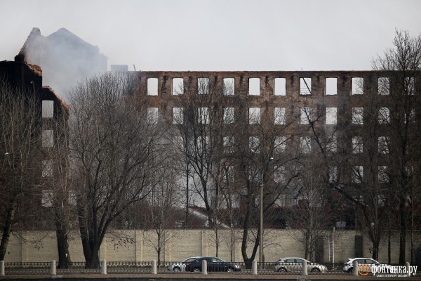 Из дела &laquo;Невской мануфактуры&raquo; на 850 миллионов исчез сговор, а вместе с ним и тюремная перспектива. Пожар остался безнаказанным