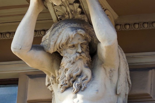 Куда пойти в Петербурге с друзьями?