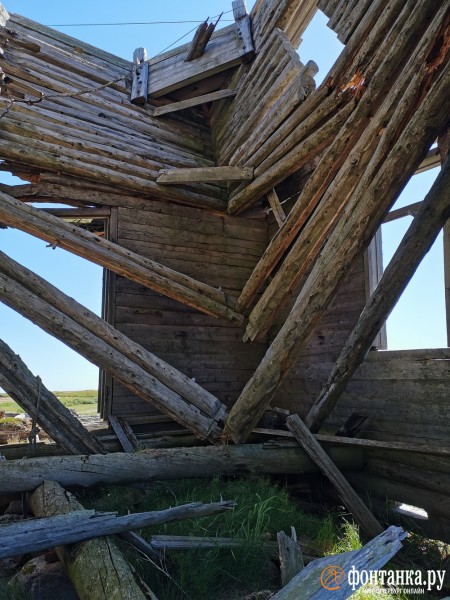 &laquo;Денег не берем, это не по-северному&raquo;. Как музей в нежилой деревне на берегу Белого моря сохраняет память места
