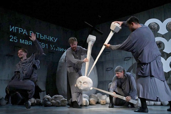 На Международном фестивале театров кукол в Москве выяснили, может ли страдать ИИ