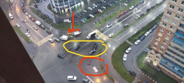 &laquo;Тино&raquo; устроил бардак на пляже у парка 300-летия, унес навес в Кудрово и перекрыл Приморское шоссе