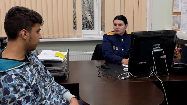 СК проверяет подростков, нападавших на прохожих в Петербурге