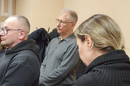 С половиной миллиарда и условным сроком. С чем экс-чиновник Слабиков вышел из суда