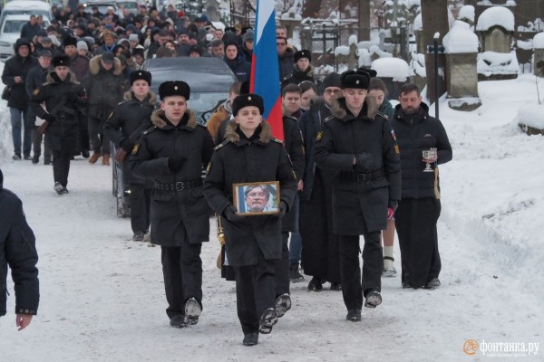 Прощание с Андреем Константиновым: &laquo;Не грустите. Нам повезло жить в одно время с ним&raquo;