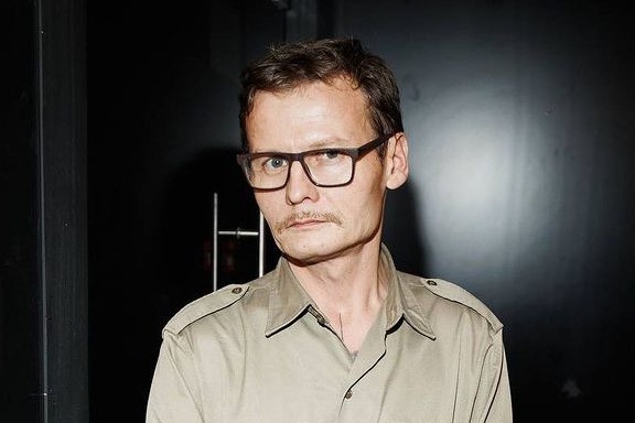 &laquo;Какое страшное было время&raquo;. Писатель Роберт Гараев рассказал, как прокуратура проверяла &laquo;Слово пацана&raquo;