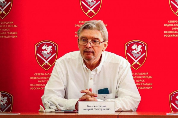 Умер Андрей Константинов