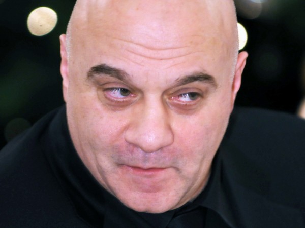 Александру Ебралидзе дали три года колонии, и он вышел на свободу. История компаний, исков и банкротств знакового бизнесмена
