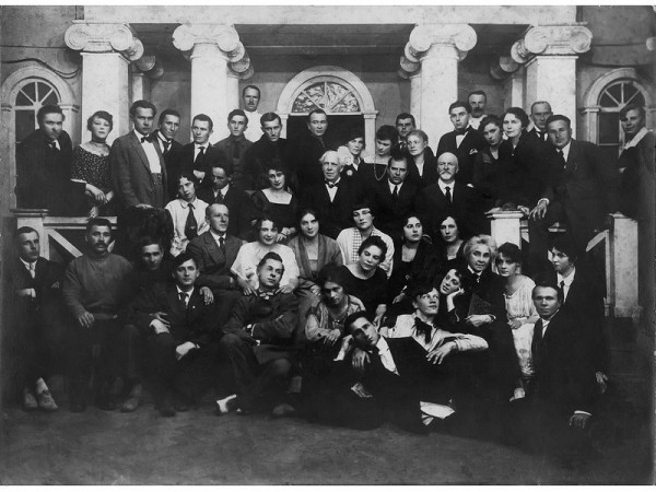 Эпический театр: о сложном простыми словами