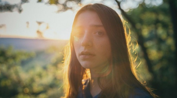 Социальный хоррор: рецензия на фильм &laquo;Холли&raquo;