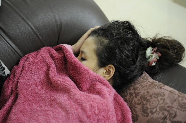 Мозг активен, но тело не может двигаться: сомнолог объяснила, что такое сонный паралич