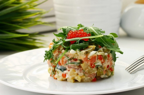 Без икры с маслом: россиянам придется отдать за новогодний стол круглую сумму