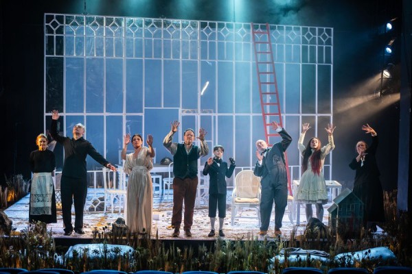 В начале было Слово: рецензия на спектакль &laquo;Жертвоприношение&raquo; в Театре на Васильевском