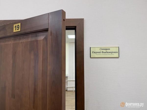 &laquo;Имеет ноги &mdash; может убежать&raquo;. Романтика и максимализм СК на Васильевском