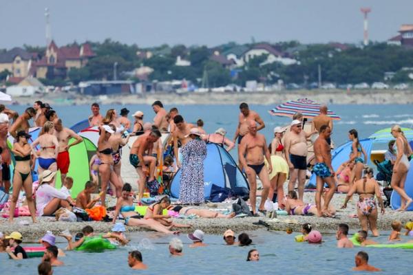 Геленджик по цене Таиланда. Как отдыхают на черноморском курорте после возобновления рейсов