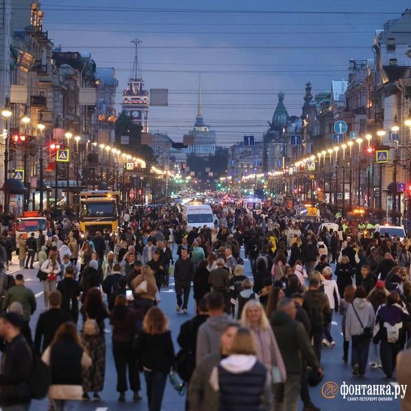 Невский поход завершен. Как ремонтировали главную улицу Петербурга
