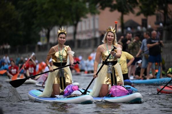 &laquo;Фонтанка SUP &mdash; 2025&raquo;. Лучшие кадры юбилейного фестиваля &mdash; ищите себя на фото и видео