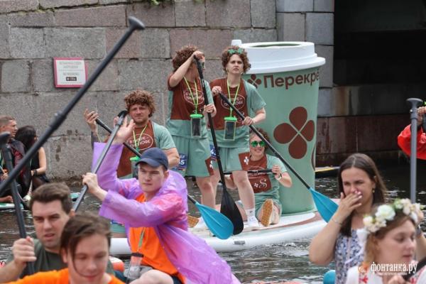 &laquo;Фонтанка SUP &mdash; 2025&raquo;. Лучшие кадры юбилейного фестиваля &mdash; ищите себя на фото и видео