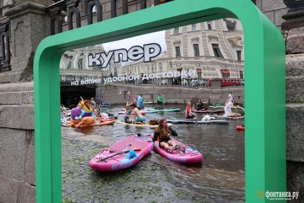 &laquo;Фонтанка SUP &mdash; 2025&raquo;. Лучшие кадры юбилейного фестиваля &mdash; ищите себя на фото и видео