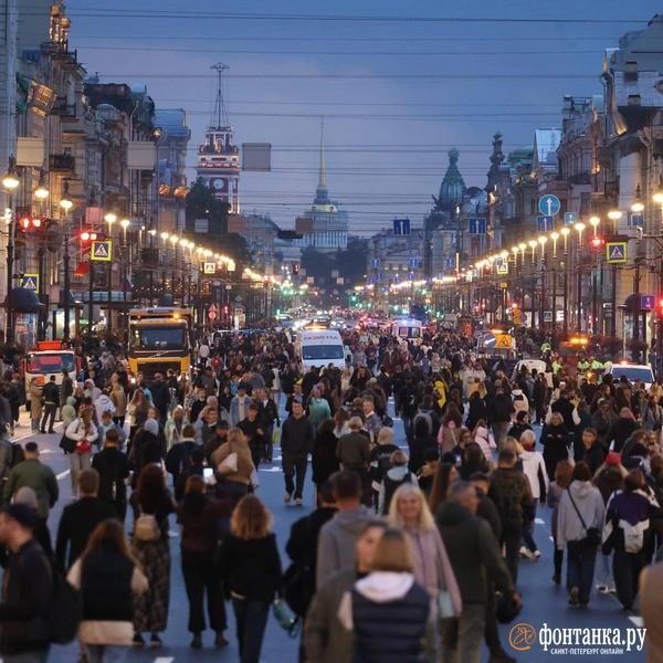 Невский поход завершен. Как ремонтировали главную улицу Петербурга
