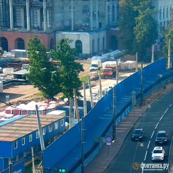 Здесь будет гулять Краснов. Судебный квартал на Добролюбова озеленяют миллиардом