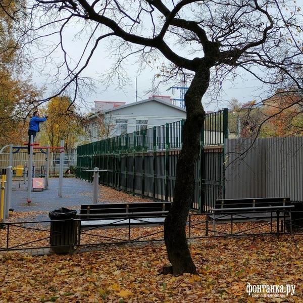 Подземная угроза. Чью халатность следствие разглядело в яме у &laquo;Лесной&raquo;