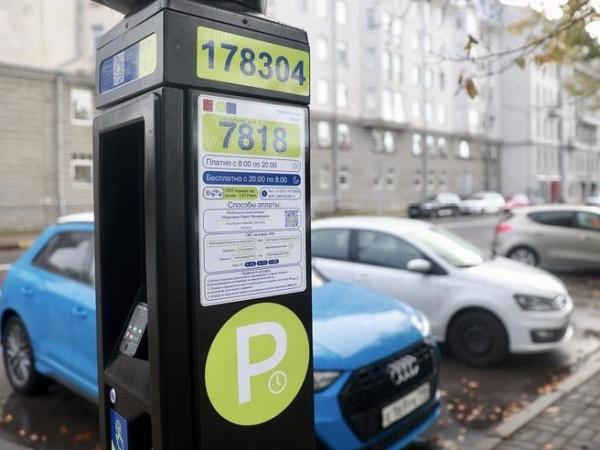 Стояночный джек-пот. Смольный нашел на парковках еще более 30 млрд рублей в год Стояночный джек-пот. Смольный нашел на парковках еще более 30 млрд рублей в год