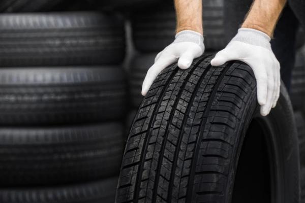 Шины-убийцы. 10 мифов о зимней резине, в которые верят водители