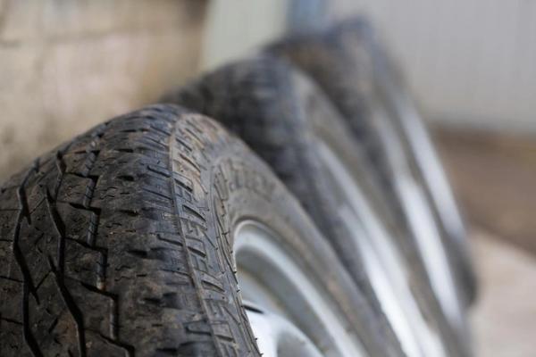 Шины-убийцы. 10 мифов о зимней резине, в которые верят водители