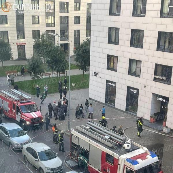 Архитектора расстреляли из автомата на глазах у 10-летней дочери. Подробности убийства в центре Петербурга