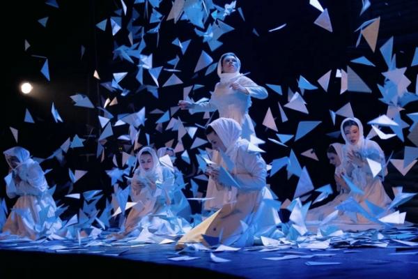 Куда пойти 14&ndash;16 ноября: открытие первого катка, Beat Weekend, &laquo;Дягилев P.S.&raquo;, фестиваль кимчи