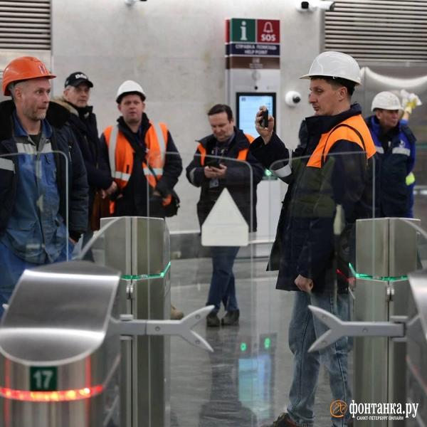 &laquo;Вы из какой организации?&raquo; &mdash; &laquo;Юго-Запад&raquo;. Как Петербург получил две новые станции метро