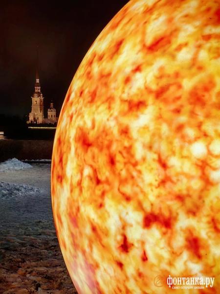 Гуляем по новогоднему Петербургу с &laquo;Фонтанкой&raquo;