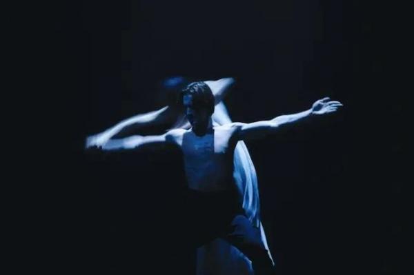 Куда пойти 5&ndash;7 декабря: купольное кино в &laquo;Лахта Центре&raquo;, световое шоу на Дворцовой и &laquo;Цирк Фибоначчи&raquo;