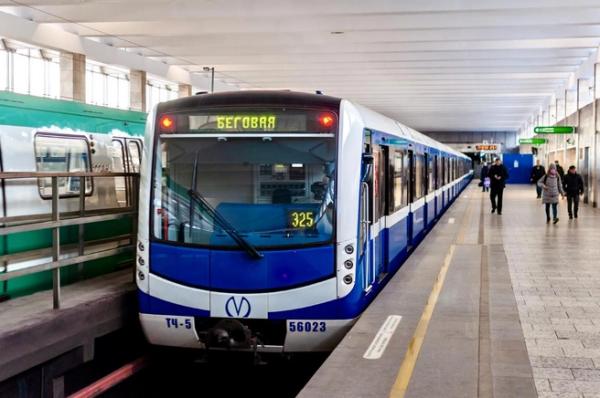 &laquo;НеВа&raquo; впадает в спячку. Почему в метро простаивают еще юные вагоны
