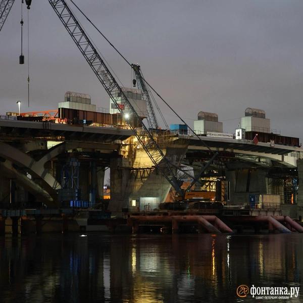 Два моста у одной реки. Кто построит переправы через Неву