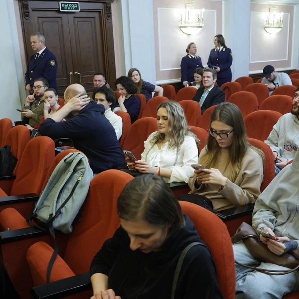 Кому досталась квартира Долиной? Хроника заседания Верховного суда, который решил судьбу элитного жилья