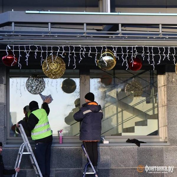 &laquo;Вы из какой организации?&raquo; &mdash; &laquo;Юго-Запад&raquo;. Как Петербург получил две новые станции метро